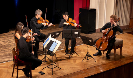 Thomas Riebl und Stipendiat*innen der Villa-Musica begeistern mit Kammermusik der Extraklasse